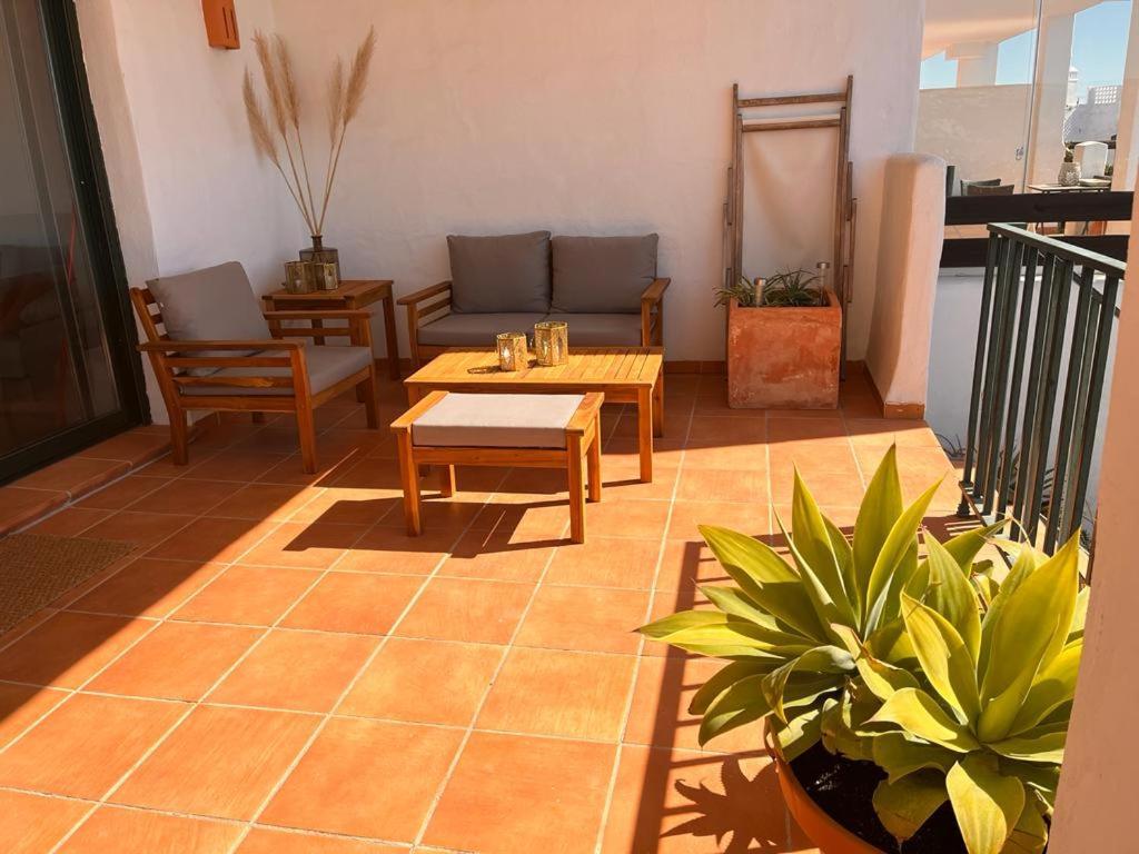 Augusta Views Apartment Casares Ngoại thất bức ảnh